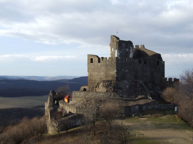 hrad Hollókő